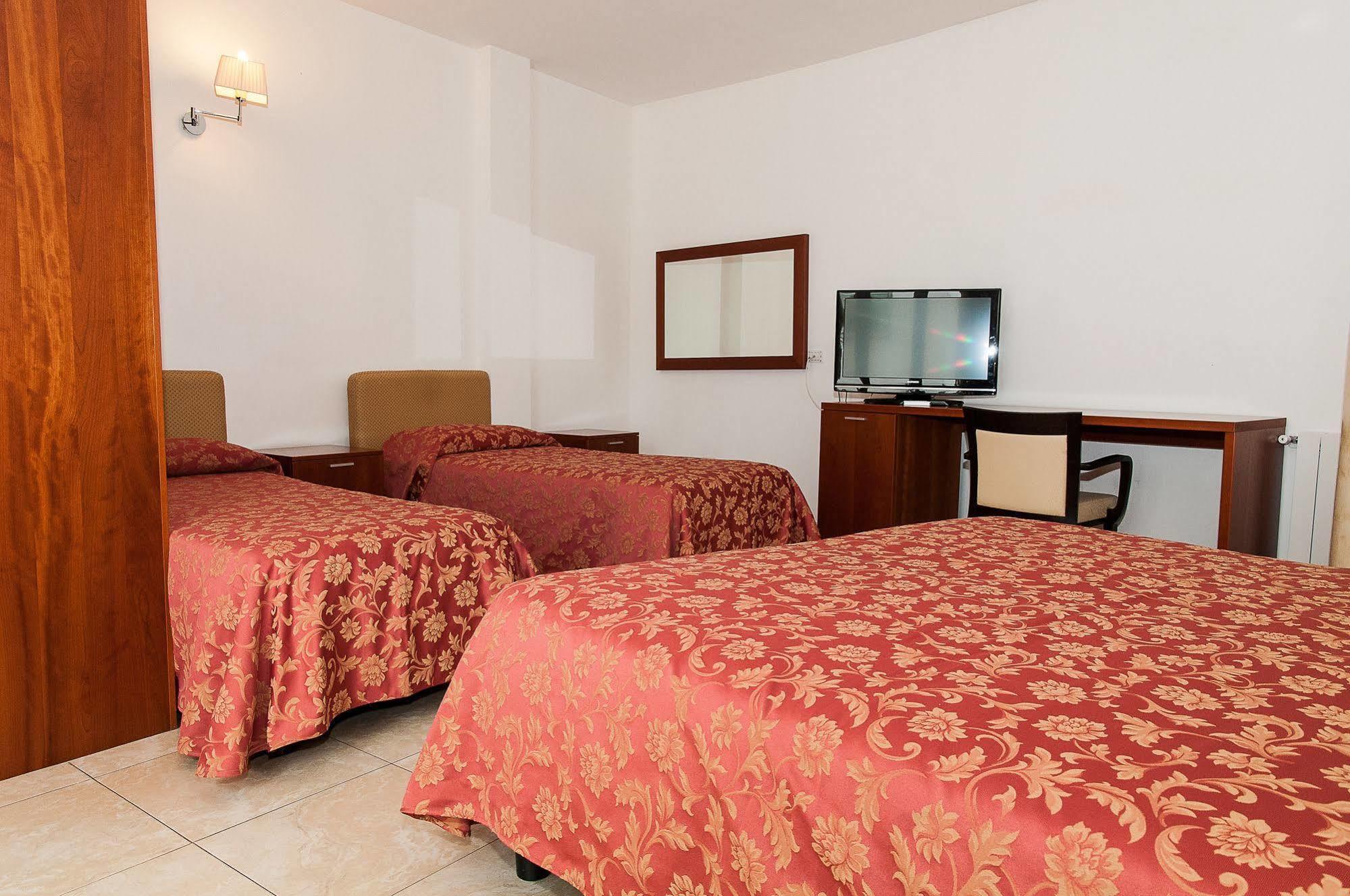 Hotel Demar Olbia Kültér fotó